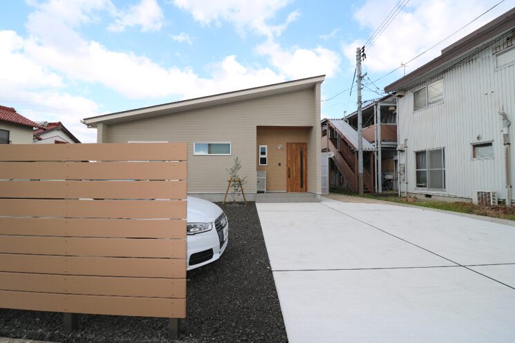 出雲市 駐車場拡張工事 外構施工事例